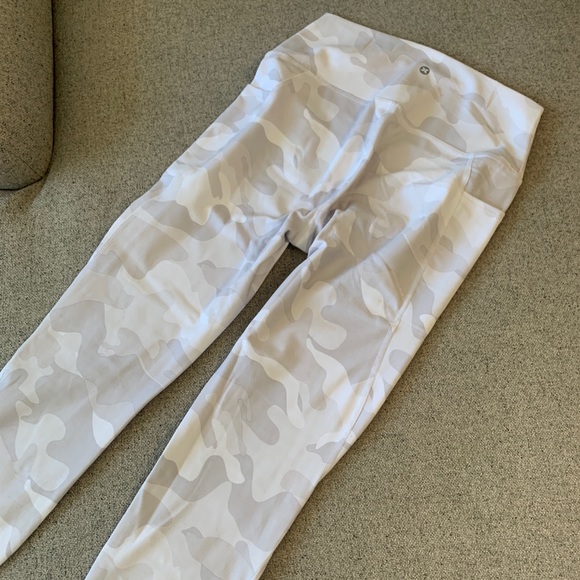 RBX Super Soft White Camo Active Legging NWOT - Picture 2 of 7